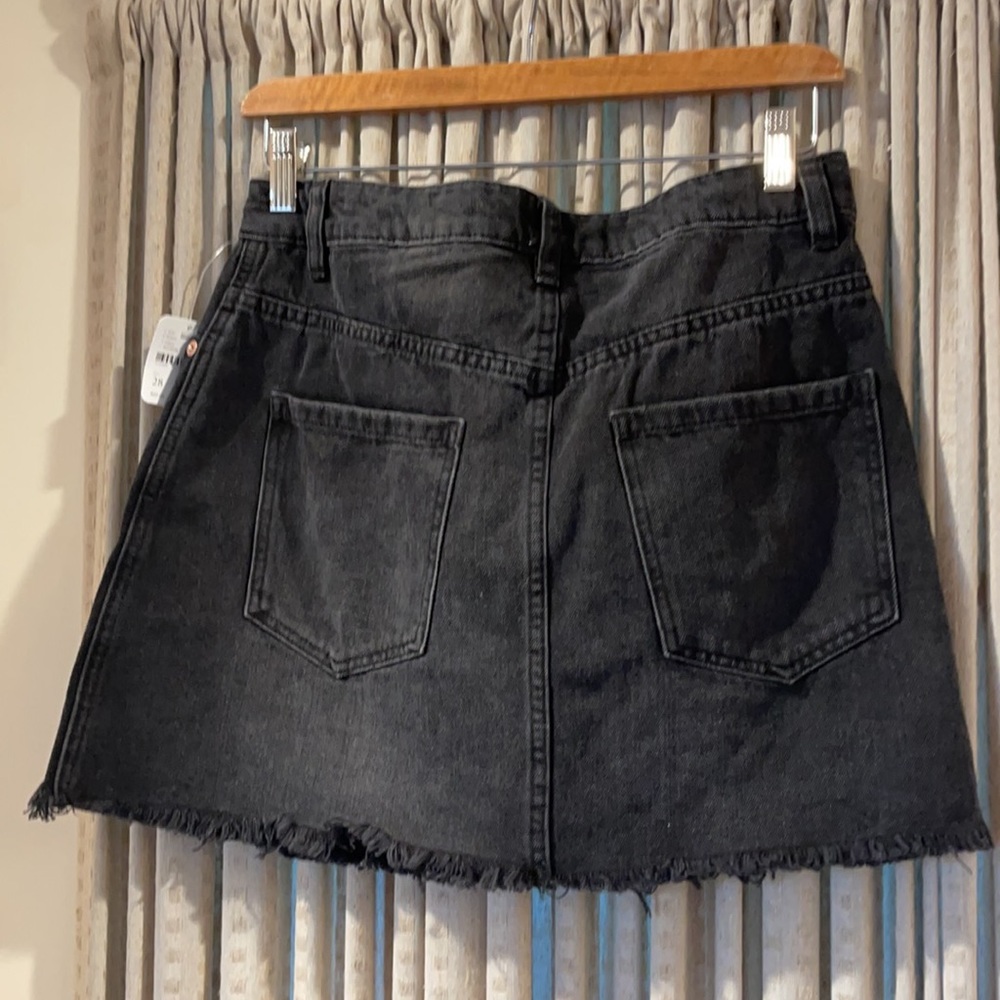Free People Black Frayed Denim Mini Skirt sz 28 - Picture 6 of 7